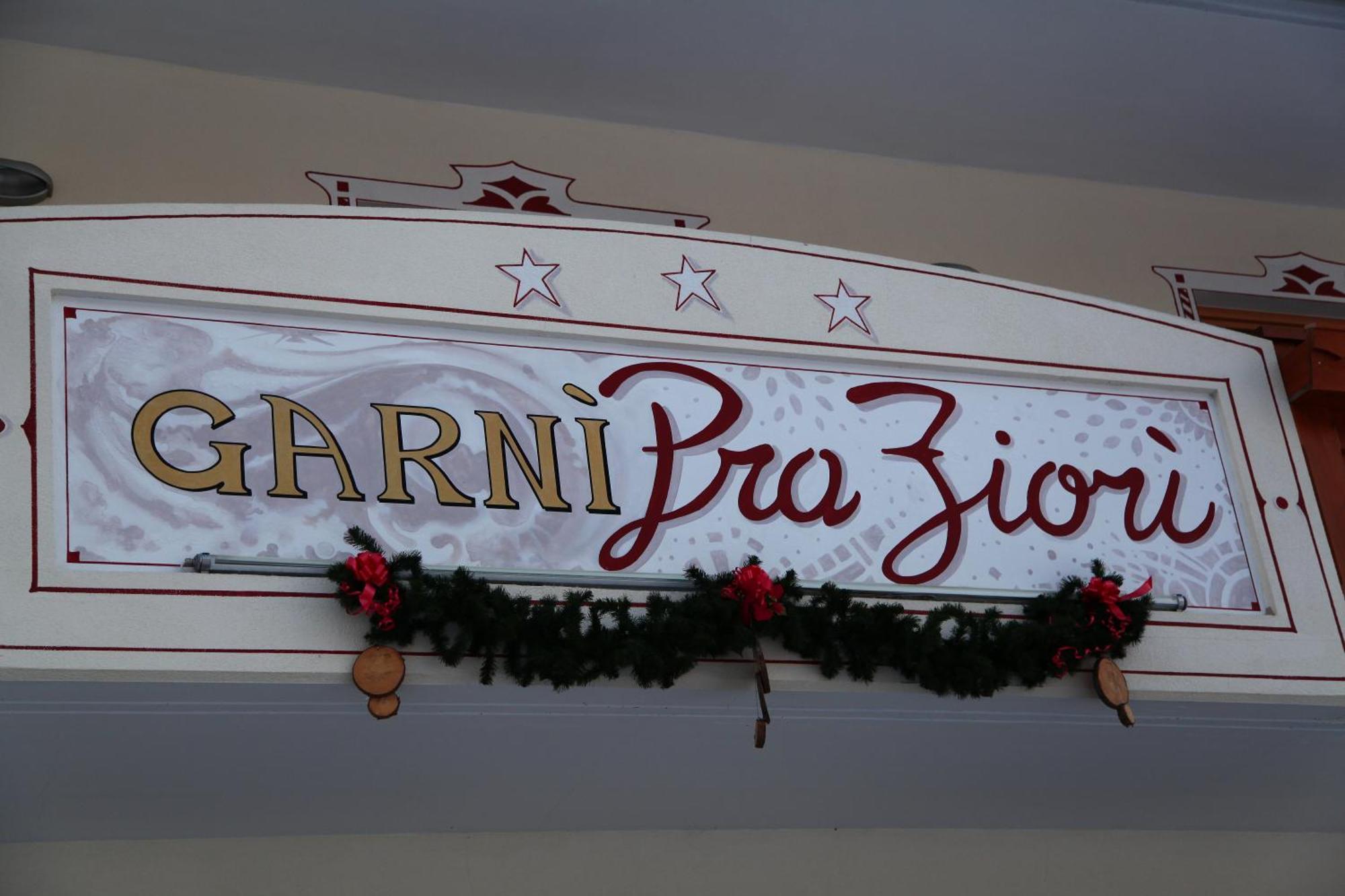 Hotel Garnì Prà Fiorì à Campitello di Fassa Extérieur photo