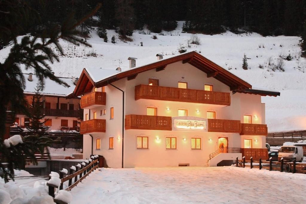 Hotel Garnì Prà Fiorì à Campitello di Fassa Extérieur photo