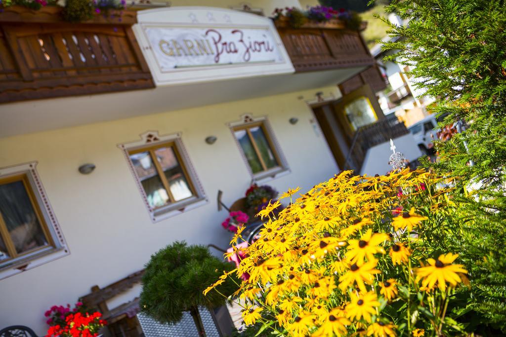 Hotel Garnì Prà Fiorì à Campitello di Fassa Extérieur photo