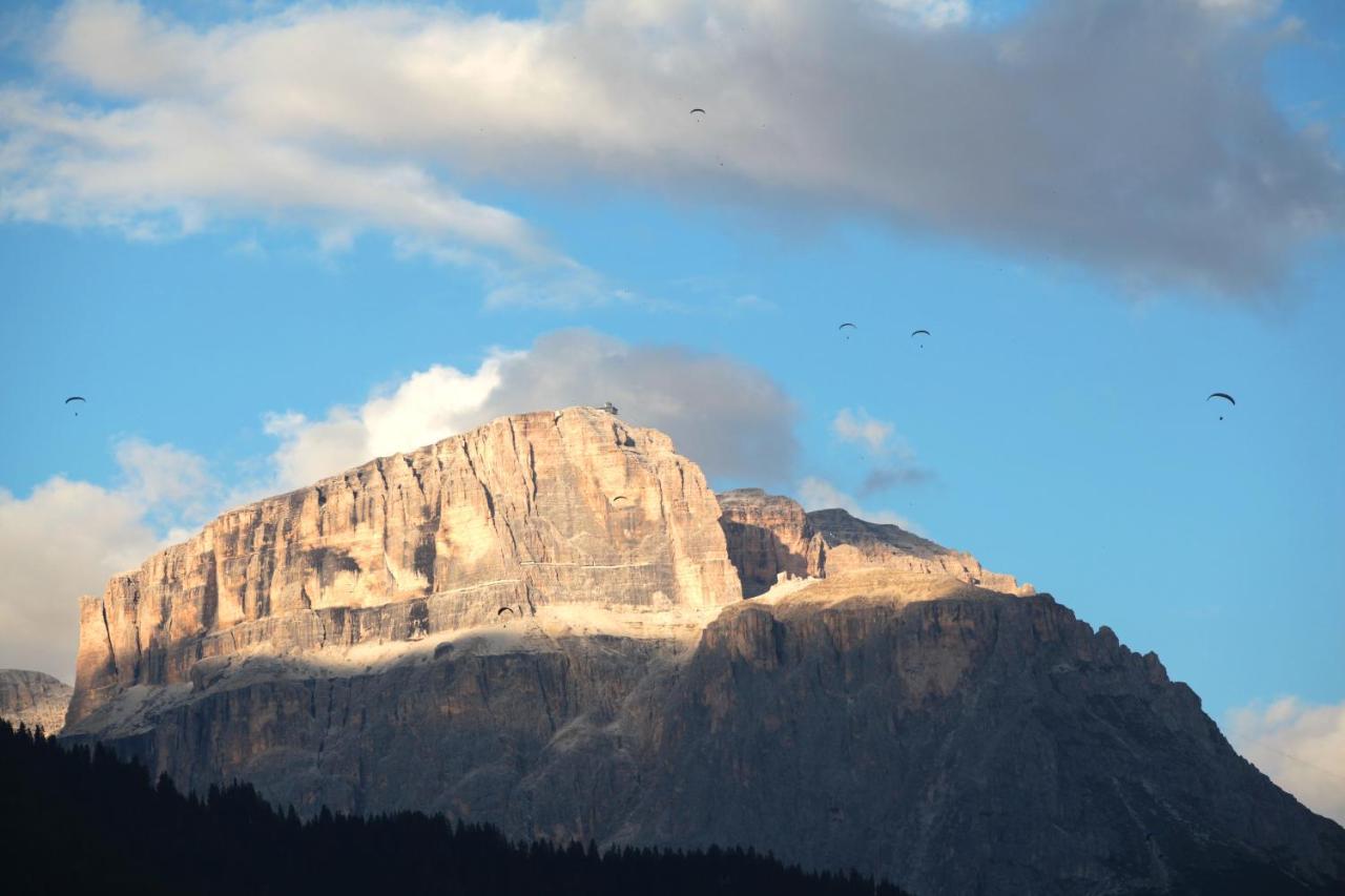 Hotel Garnì Prà Fiorì à Campitello di Fassa Extérieur photo